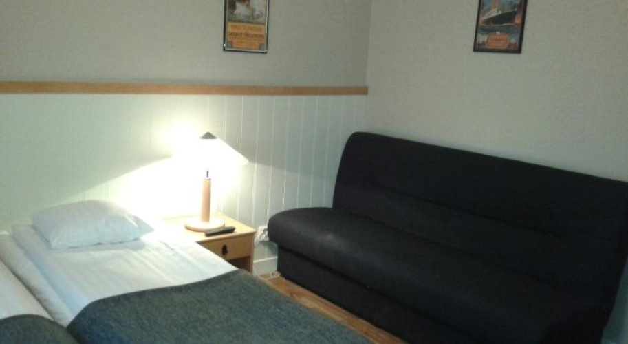 Hotell Hehrne Restad Gard