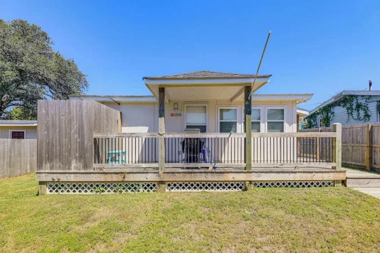 2 Bedrooms Cottage