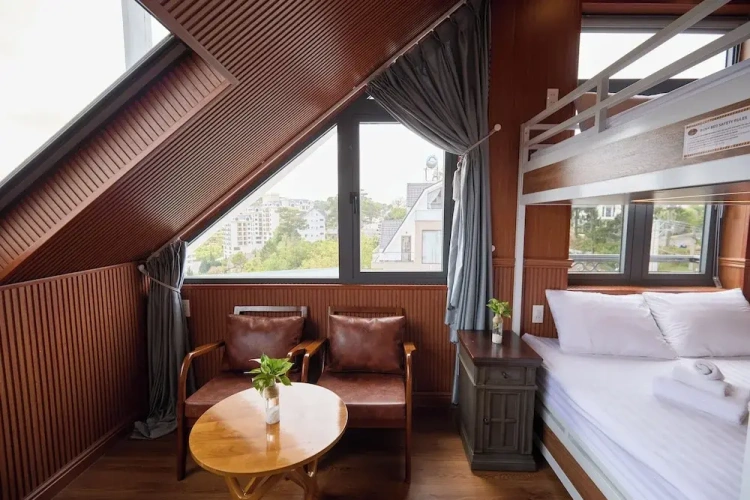 Superior Quadruple room with mountain view