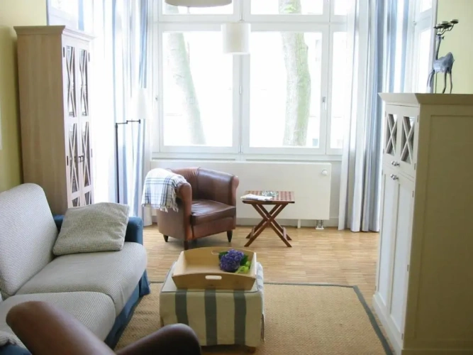 1 Bedroom Apartment