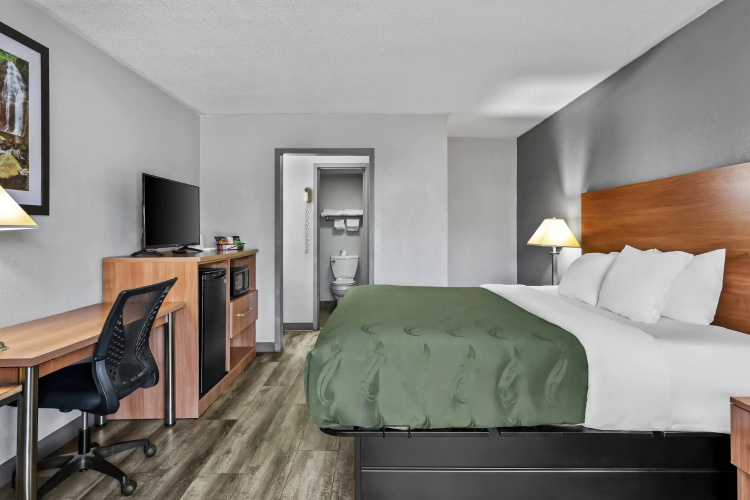 Quality Inn Bowling Green South