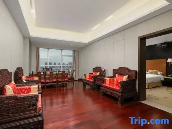 Deluxe Double Suite
