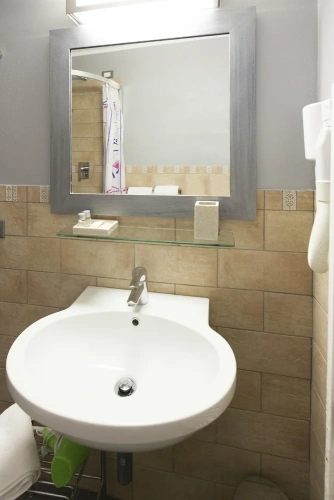 1 Bedroom Classic room with city view