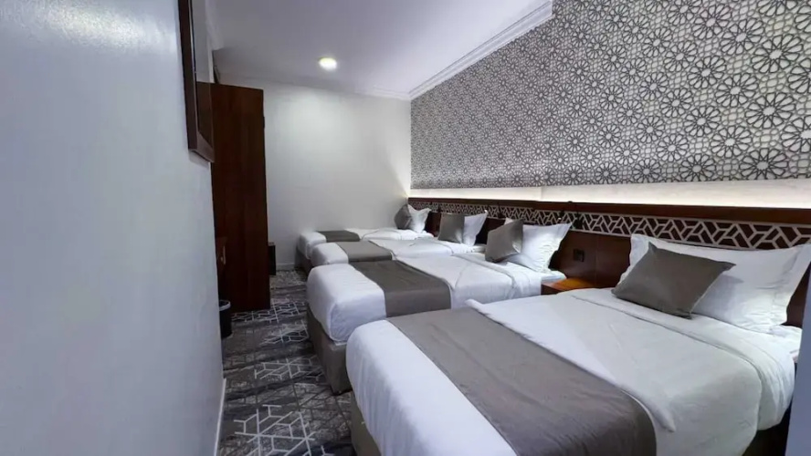 Golden Baron Hotel