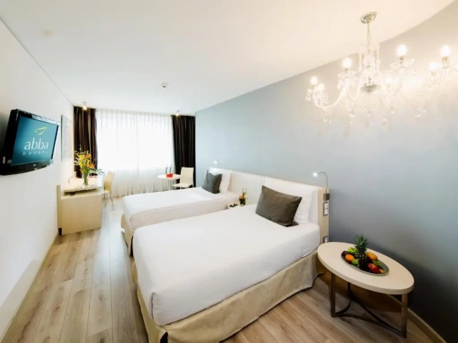 Twin abba room