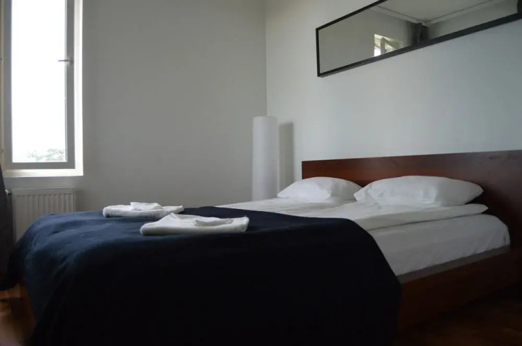 Airport Apartments