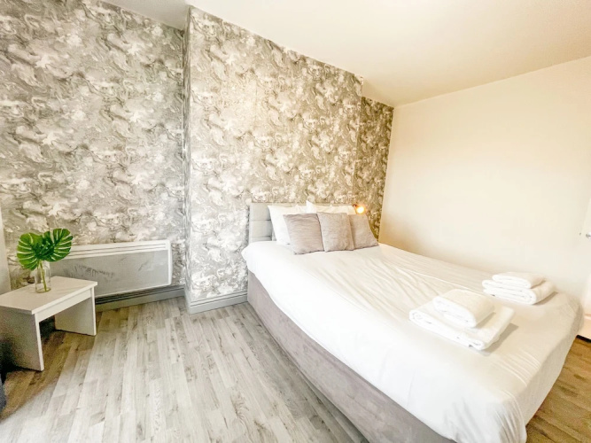 The Quayside Apartment Hotel