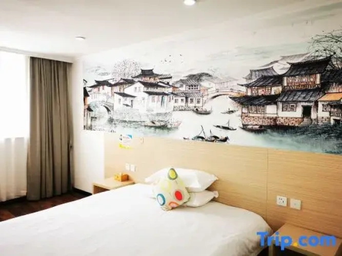 Standard Double room with view
