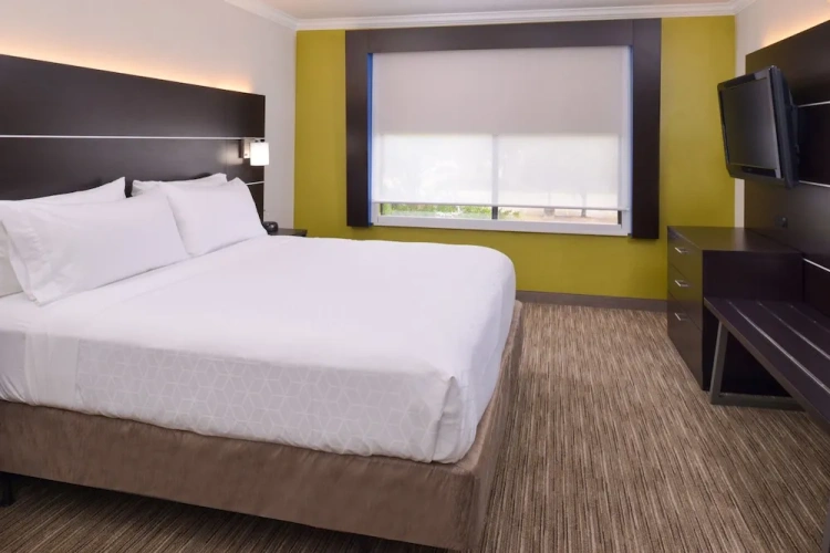 2 Bedrooms Suite