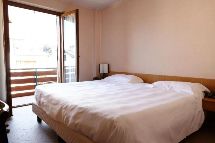 Standard Double room with balcony