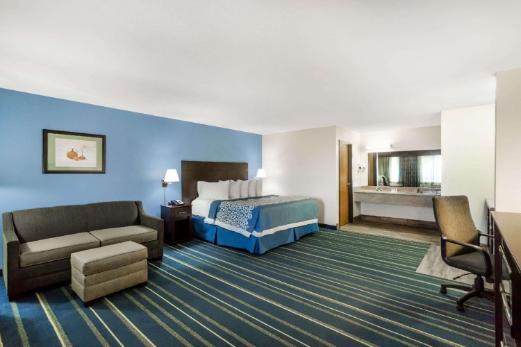 1 Bedroom Double Suite