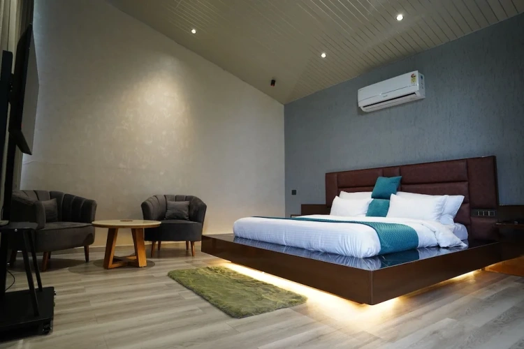 Luxury room