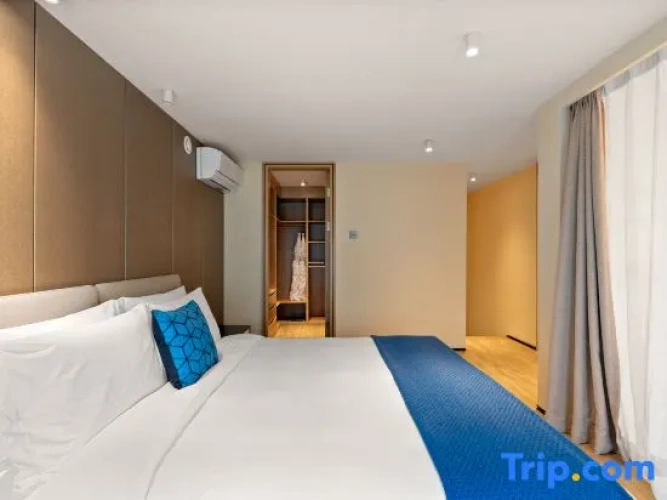 1 Bedroom Executive Duplex Suite