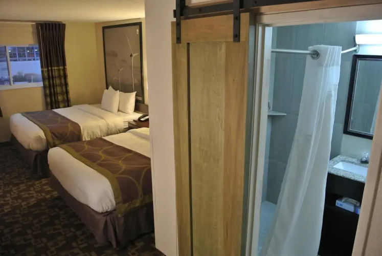 402 Hotel