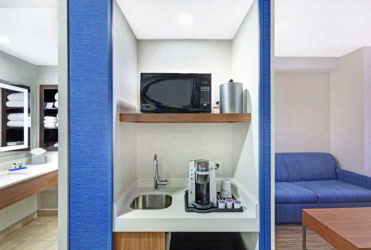 Quadruple Suite