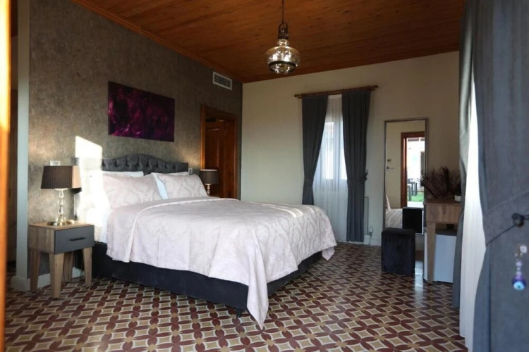 Tarihi Kumbaba Otel