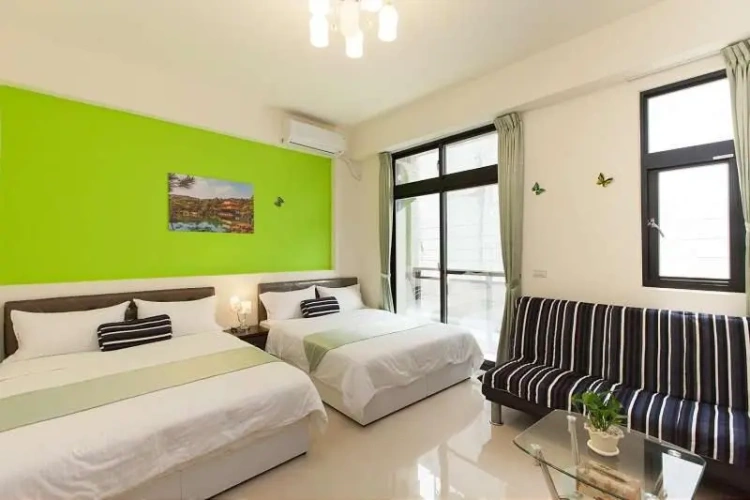 Standard Quadruple room