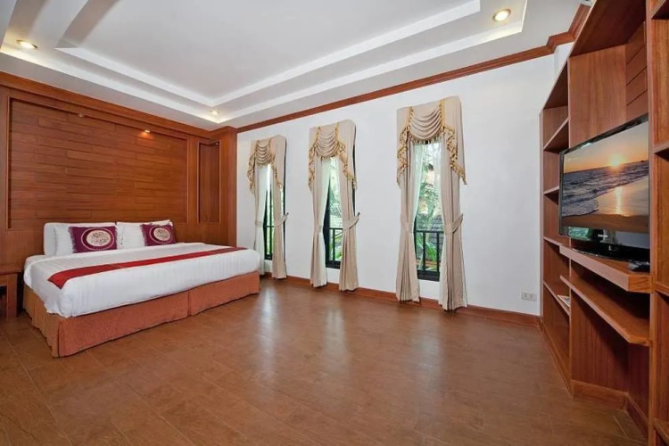 BangTao Tara Villa Three