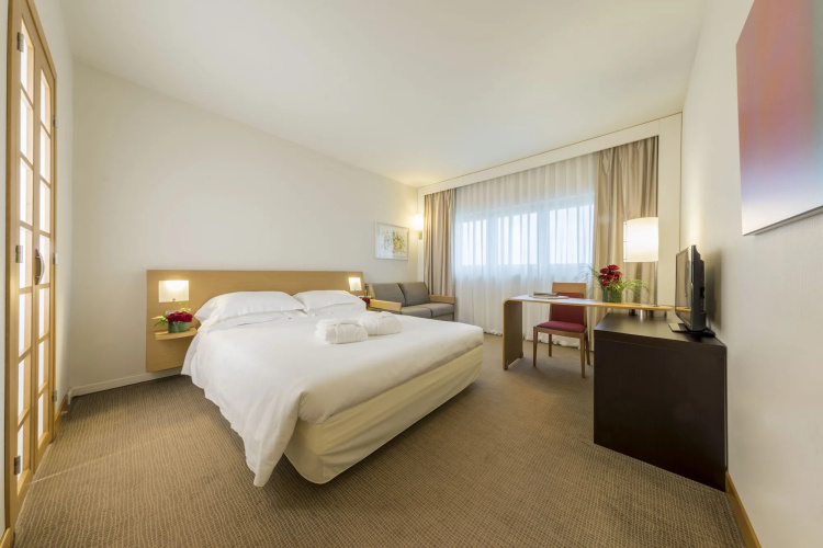 The Sydney Hotel