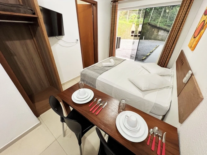 Economy Suite