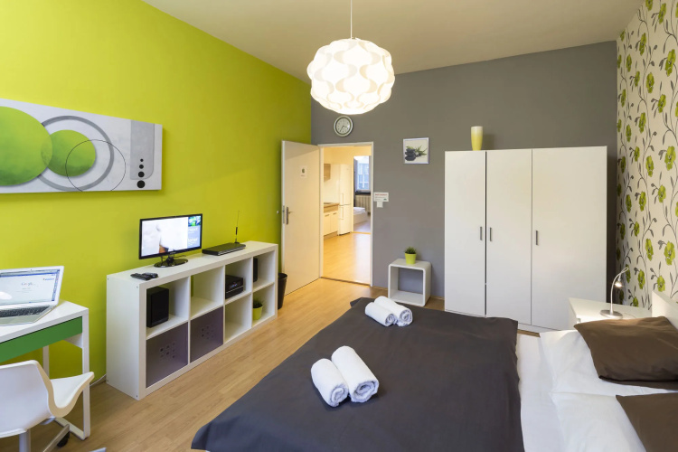 New Town - Apple Apartments