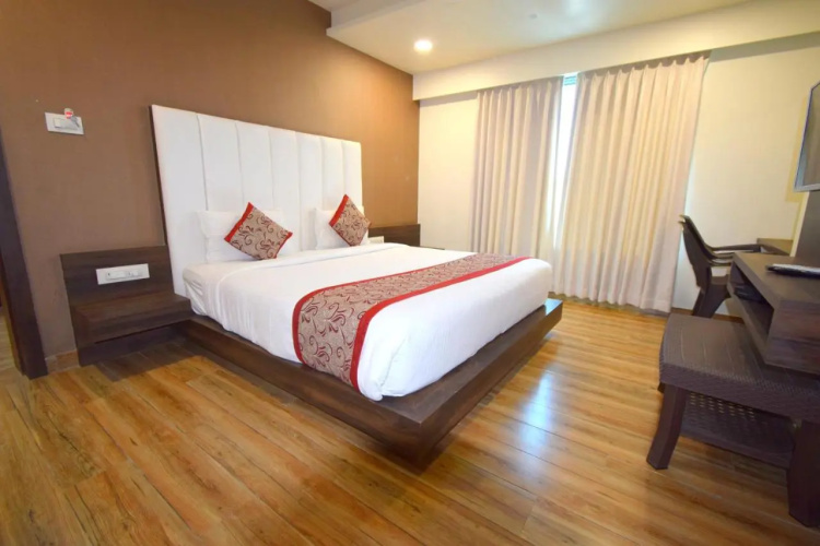 Hotel Fun Park Sanand