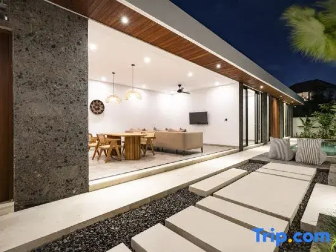 Villa Bowa 2 by BaliSuperHost