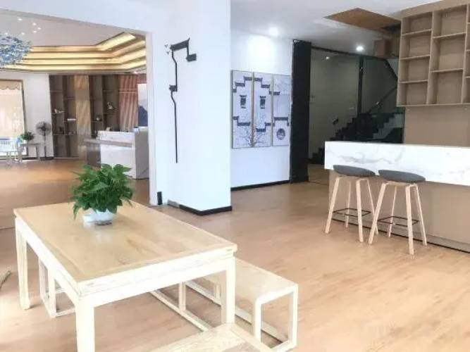 Qianxun Hotel