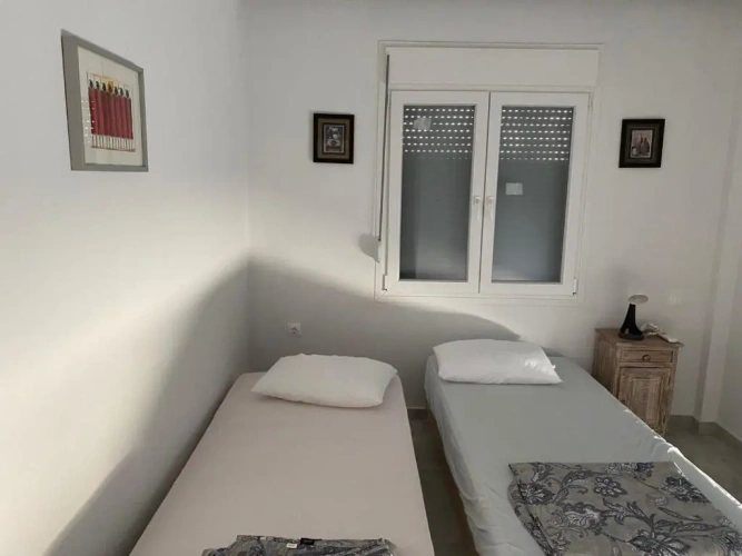 3 Bedrooms Apartment