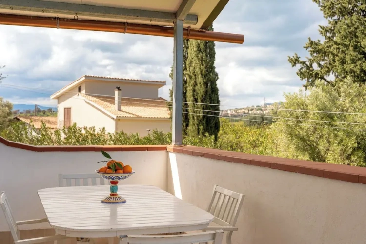 2 Bedrooms Comfort Apartment with garden view