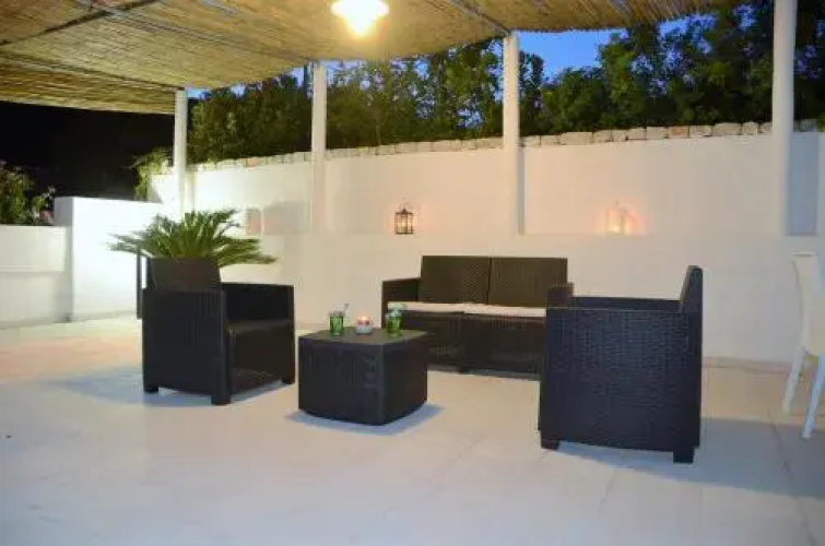 Leca's House