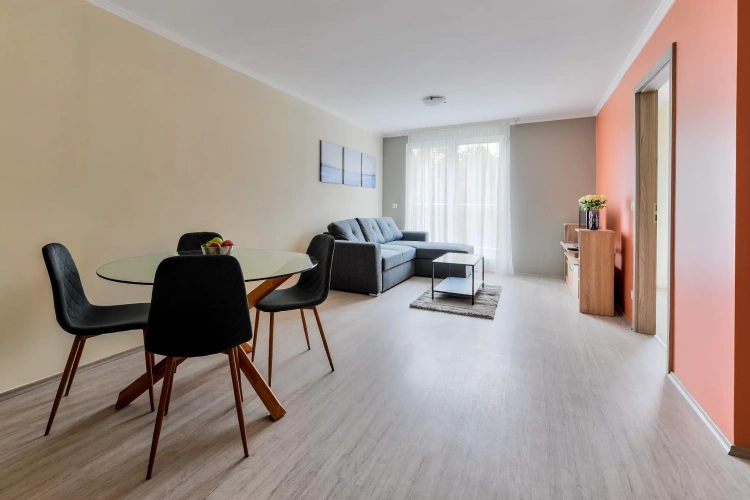 Premium Apartment