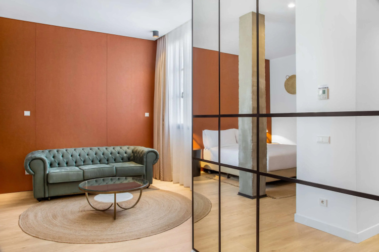 Atocha Hotel Madrid, Tapestry Collection by Hilton