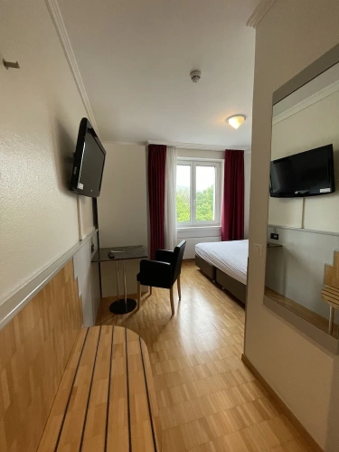 Standard Triple Studio