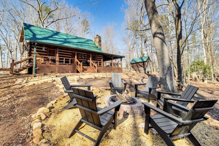 3 Bedrooms Cottage