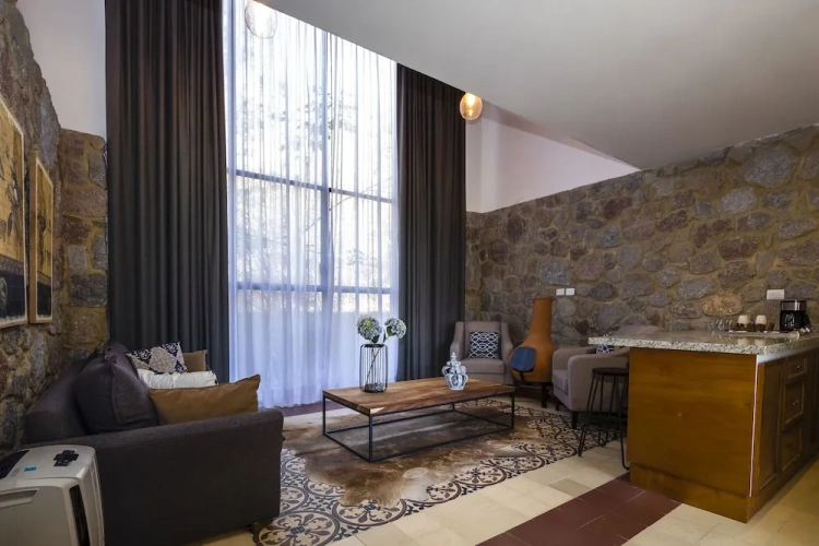 1 Bedroom Junior Suite with garden view