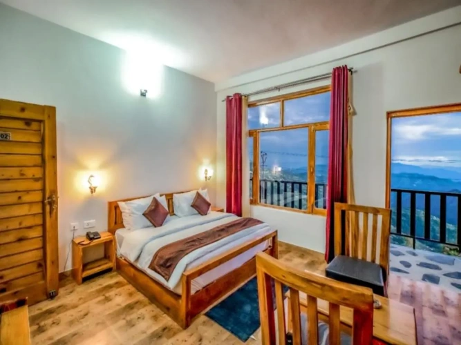Standard Double room with mountain view