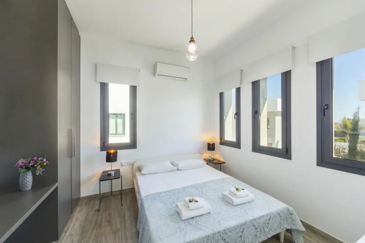 Pernera Beach Villa in Protaras