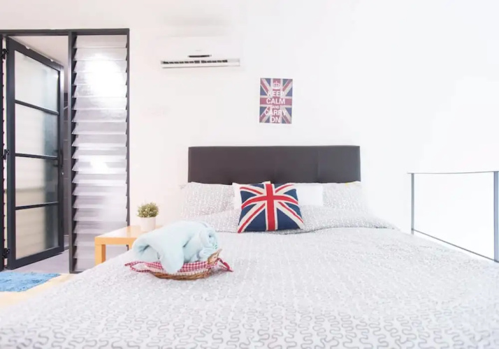 Empire Soho by SYNC