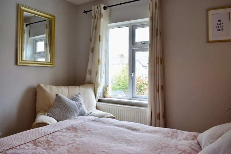 2 Bedroom Home In Dublin 4