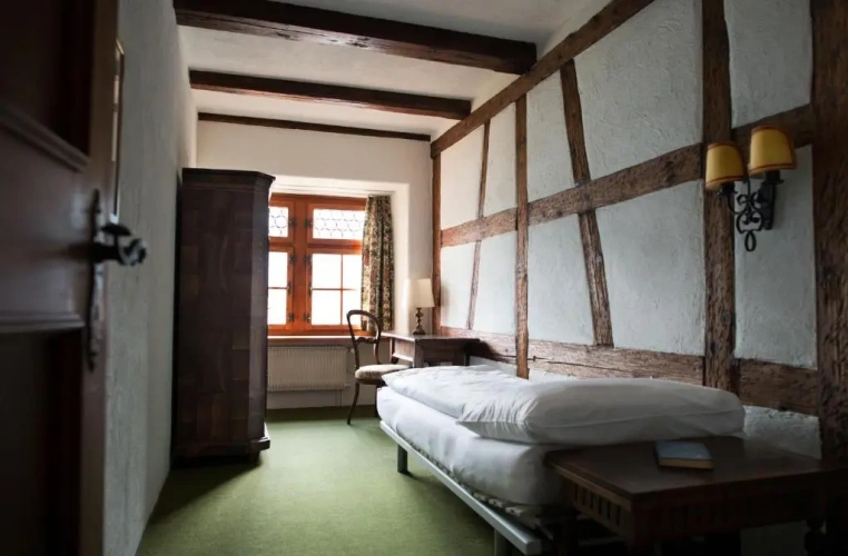 Standard Double room with view