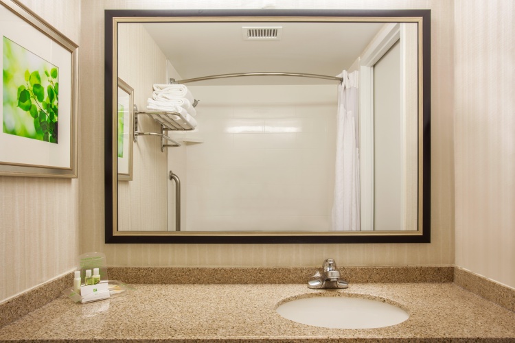 Holiday Inn Toronto International Airport photo 14