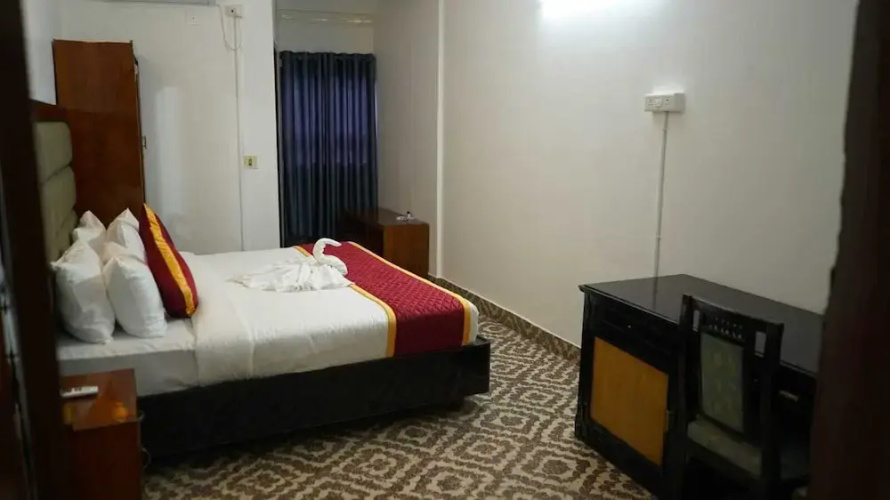 Pournami Inn