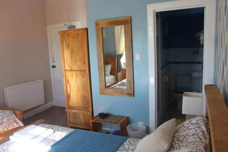 Dalmore Lodge Guest House