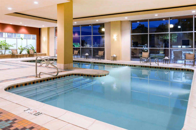 Embassy Suites by Hilton Albuquerque photo 22