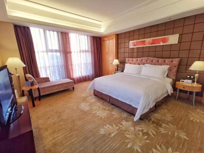 Superior Suite