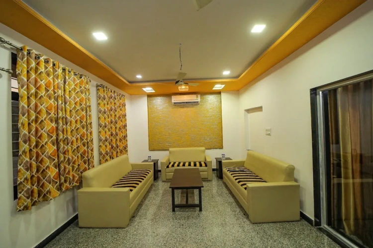 Deluxe Villa