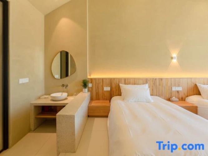 Standard Double room with balcony and with sea view