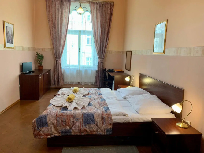 Hotel Victor