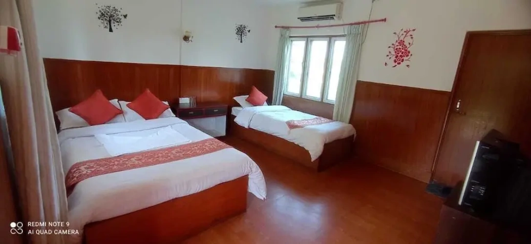 Classic Triple room